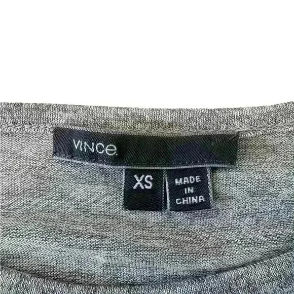 Vince Colorblock Long Sleeve Rayon Top in Gray and Black Size XS NWOT - Picture 8 of 8